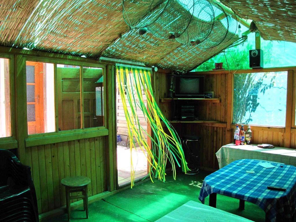 Hotel Casa Oana à Sulina Extérieur photo