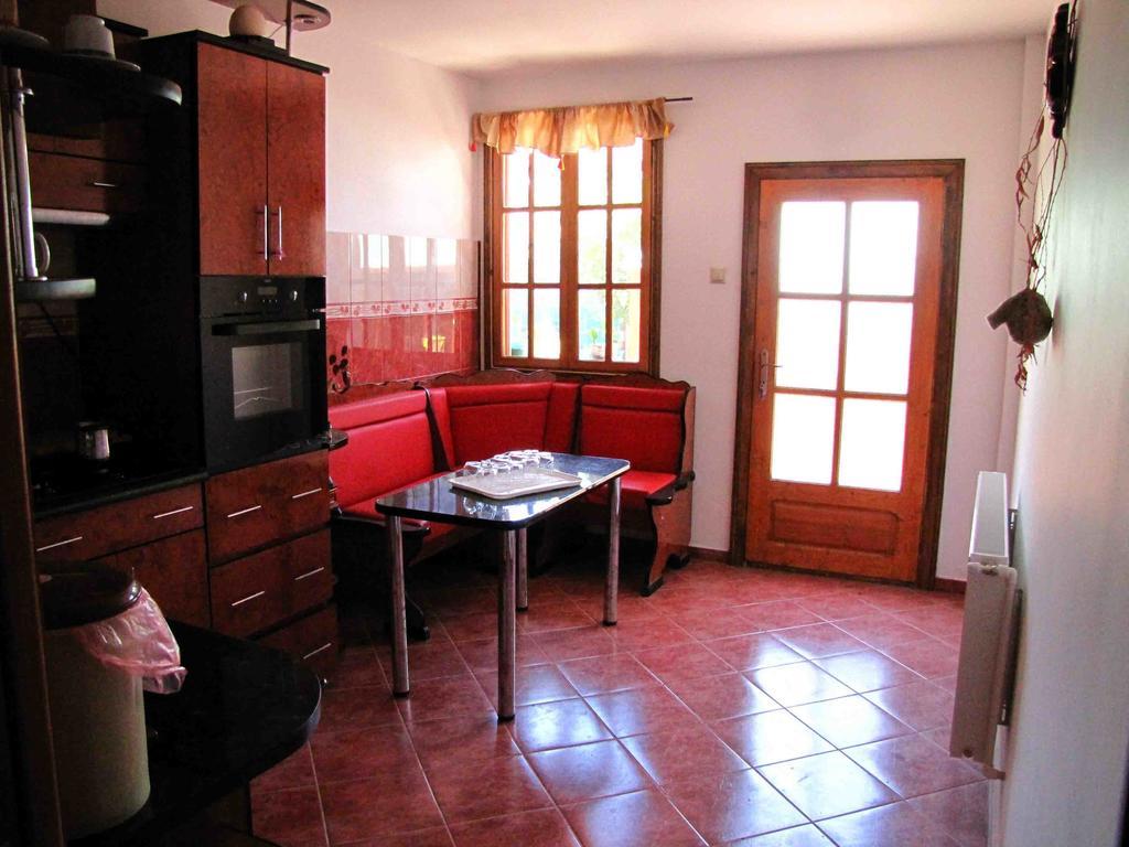 Hotel Casa Oana à Sulina Extérieur photo
